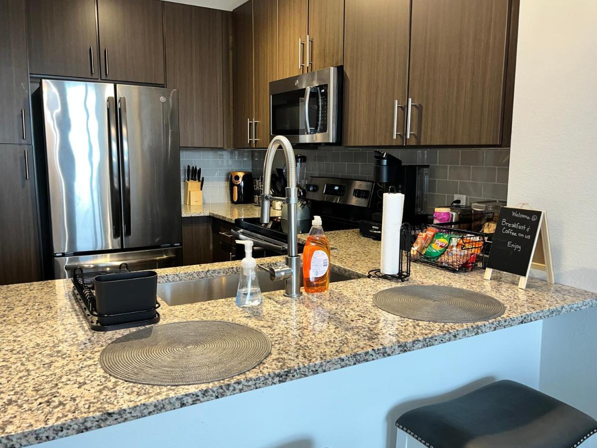 شقة Comfy Abode Near Bush Airport هيوستن المظهر الخارجي الصورة